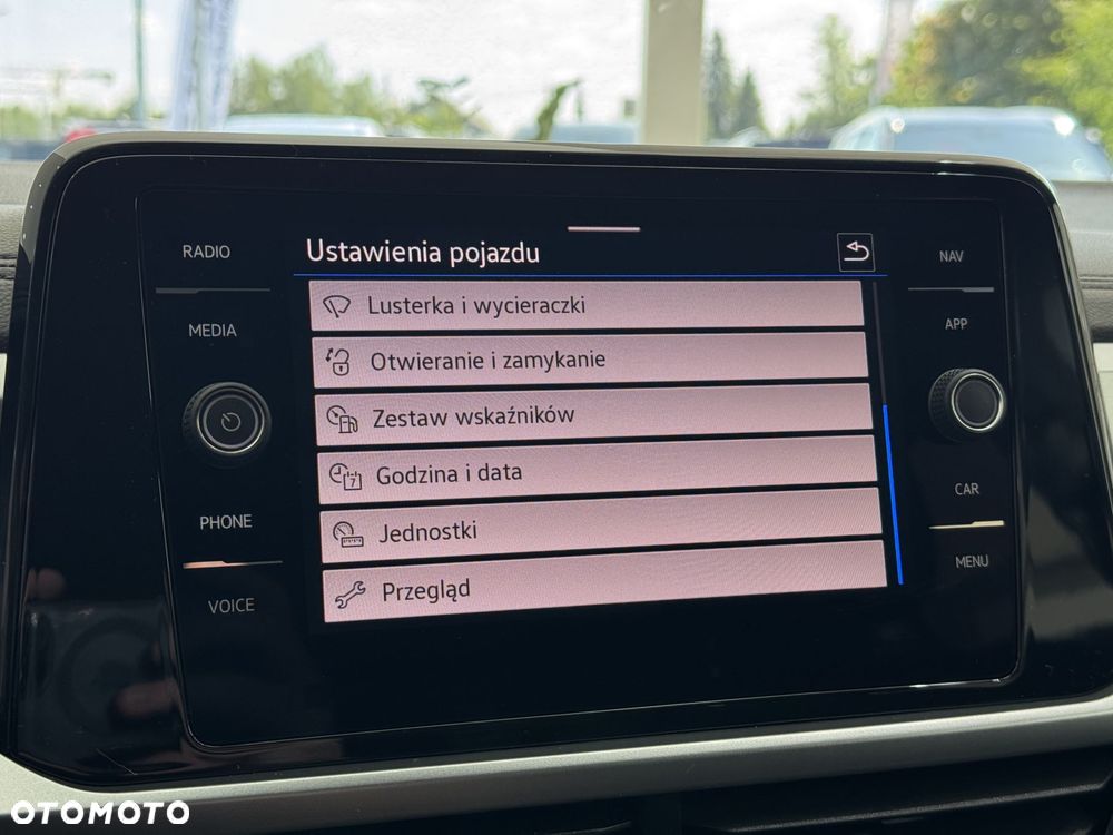 Volkswagen T-Roc 1.5 TSI Life DSG - 32