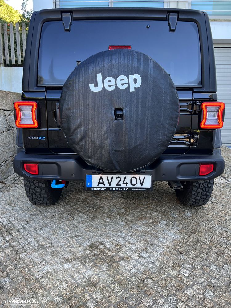 Jeep Wrangler - 2