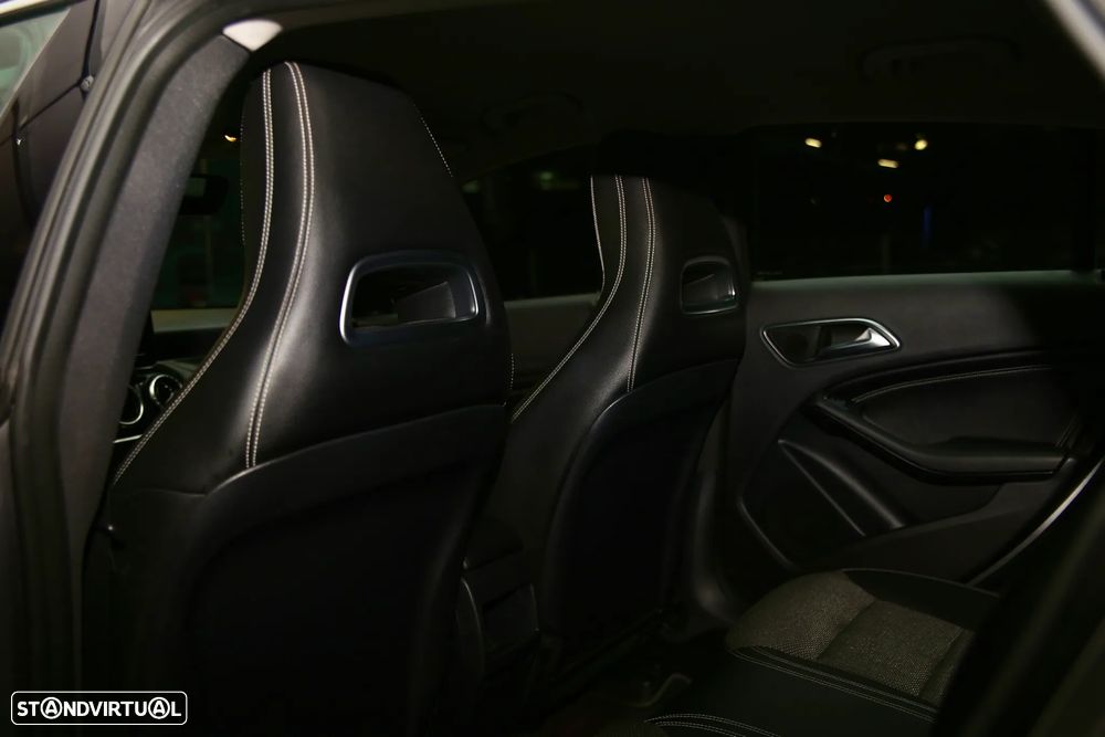 Mercedes-Benz CLA 180 Shooting Brake d Urban - 23