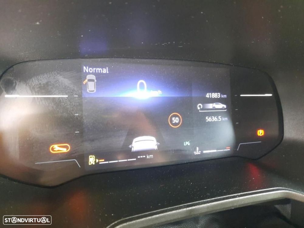 Renault Clio 1.0 TCe Evolution Bi-Fuel - 6