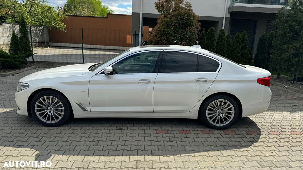BMW Seria 5 530d xDrive Aut. Luxury Line - 3