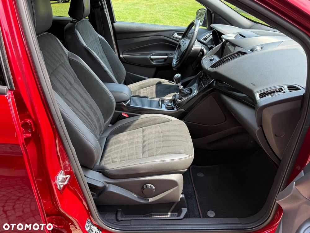 Ford Kuga 2.0 TDCi FWD ST-Line - 20