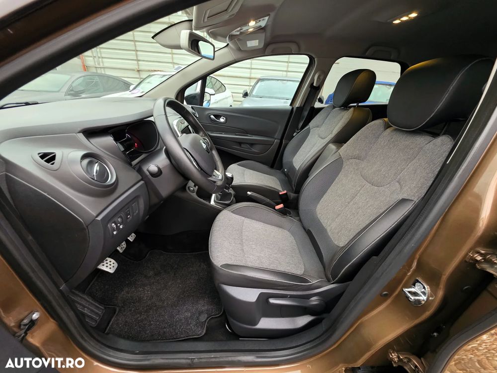 Renault Captur ENERGY TCe 120 Elysee - 22