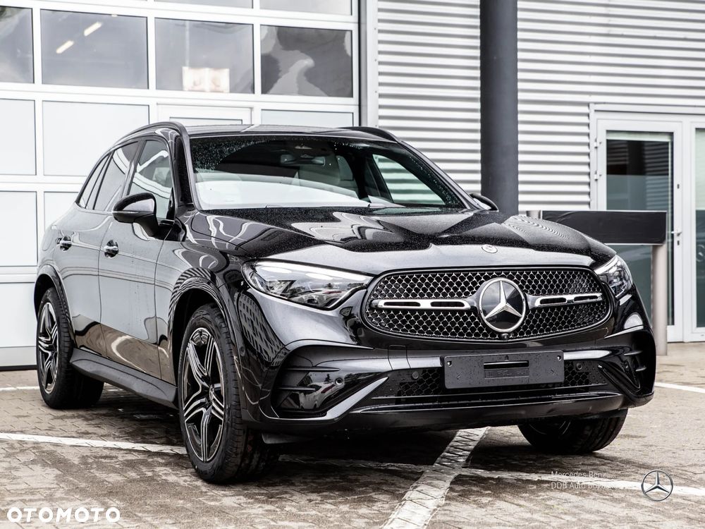 Mercedes-Benz GLC 220 d mHEV 4-Matic AMG Line - 4