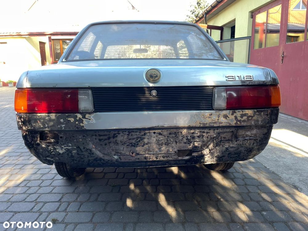BMW Seria 3 - 14