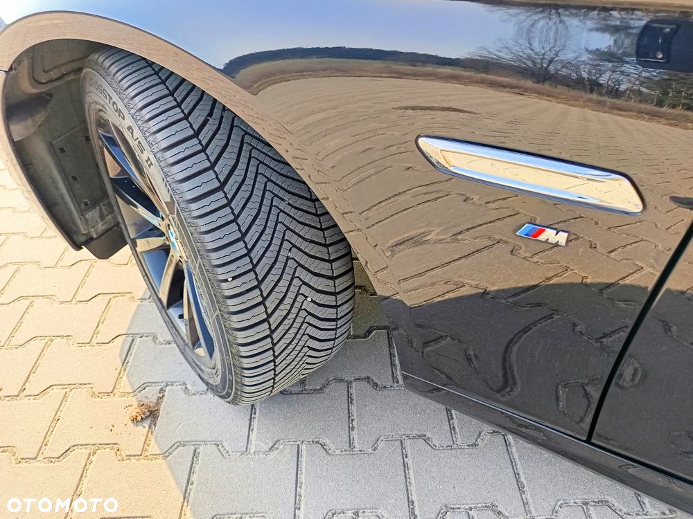 BMW Seria 5 530d xDrive Luxury Line - 32