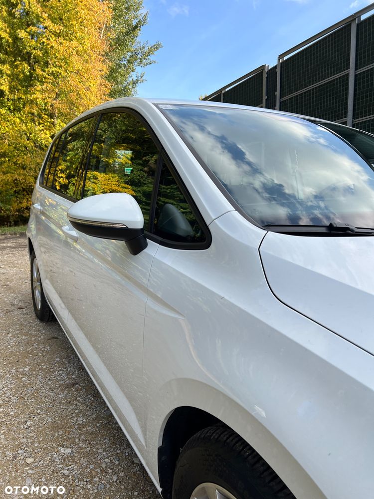 Volkswagen Touran 1.6 TDI BMT SCR Trendline - 23
