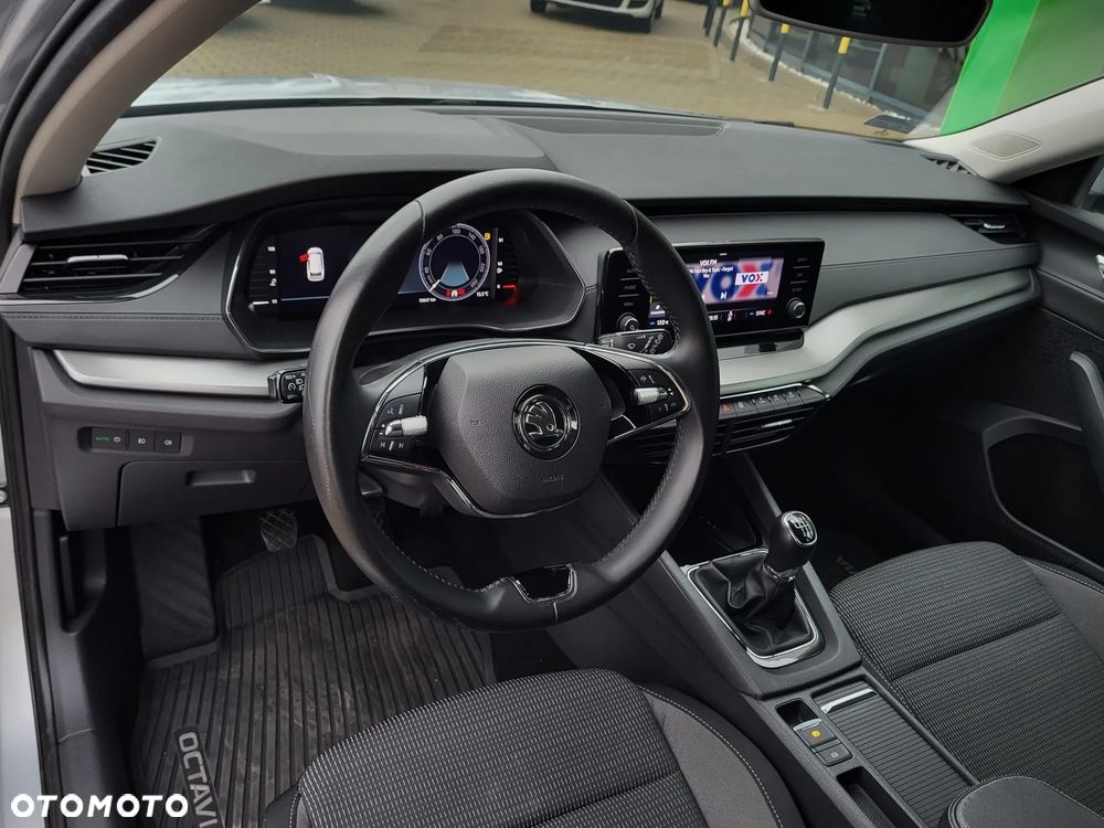 Skoda Octavia - 8