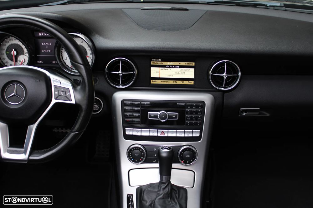 Mercedes-Benz SLK 250 (BlueEFFICIENCY) 7G-TRONIC - 19