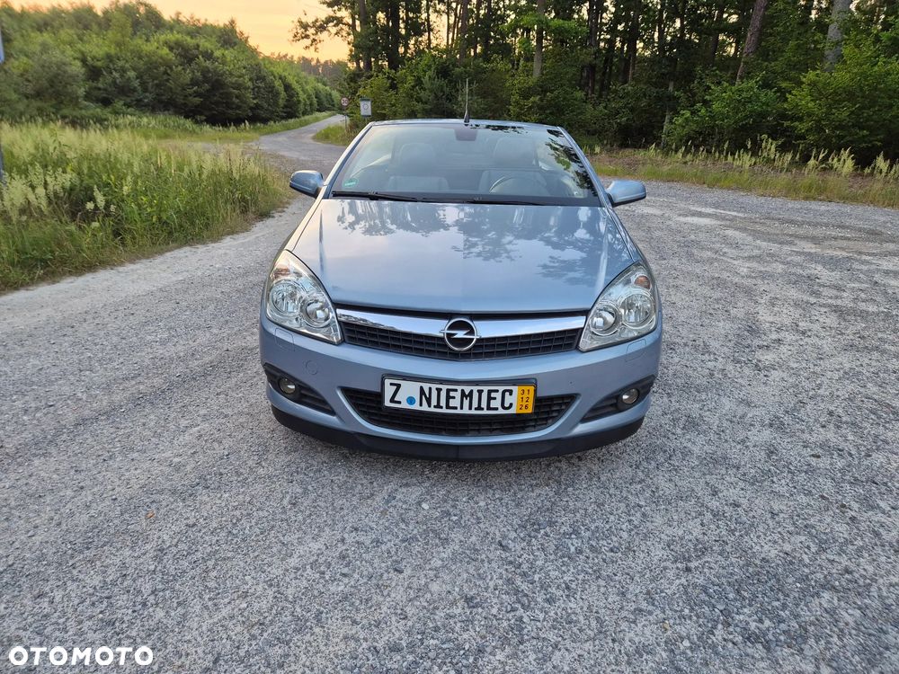 Opel Astra 1.8 Cosmo - 2