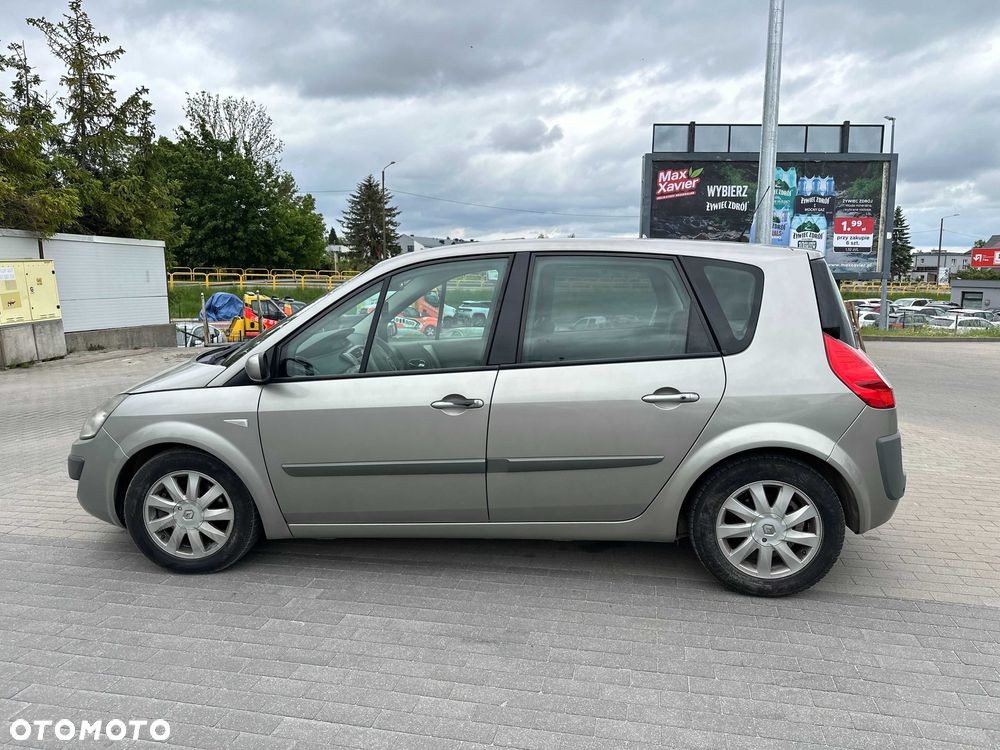 Renault Scenic - 4