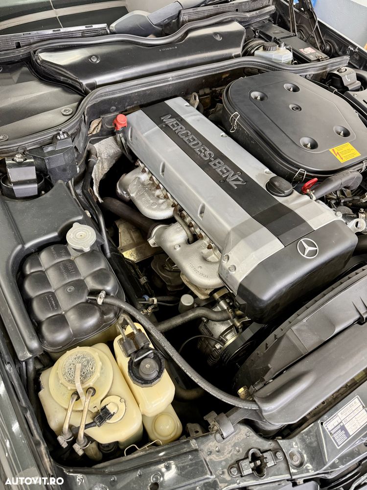 Mercedes-Benz SL - 12