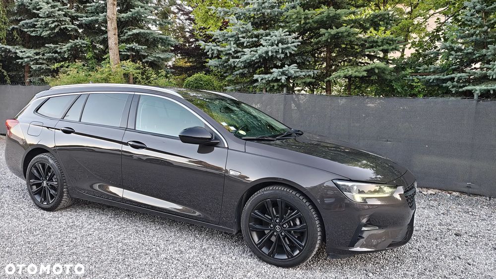 Opel Insignia - 1