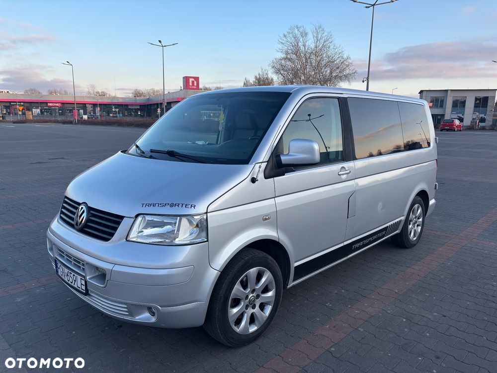 Volkswagen Transporter - 2