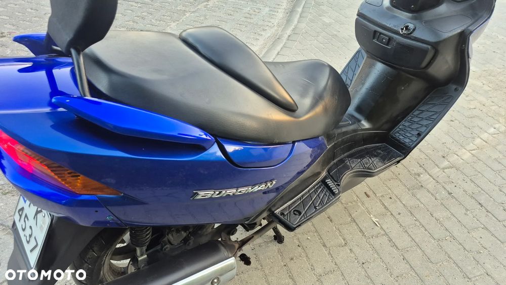 Suzuki Burgman - 12