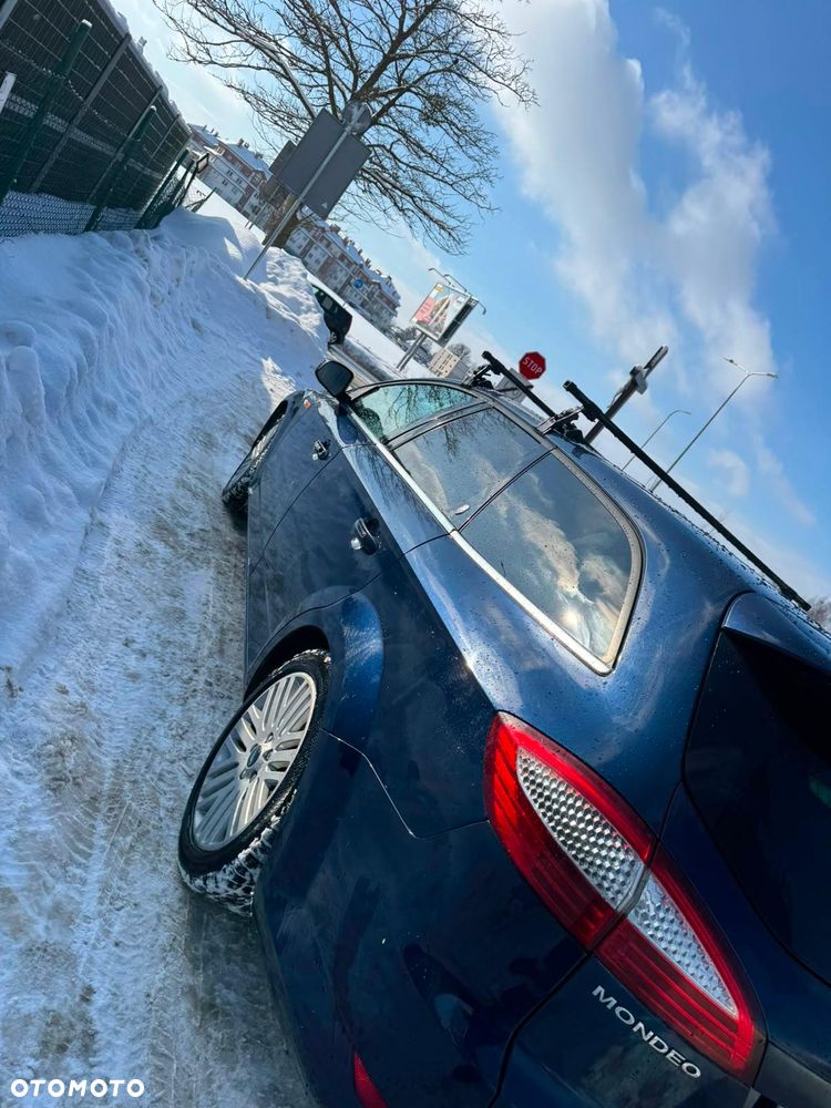 Ford Mondeo - 23