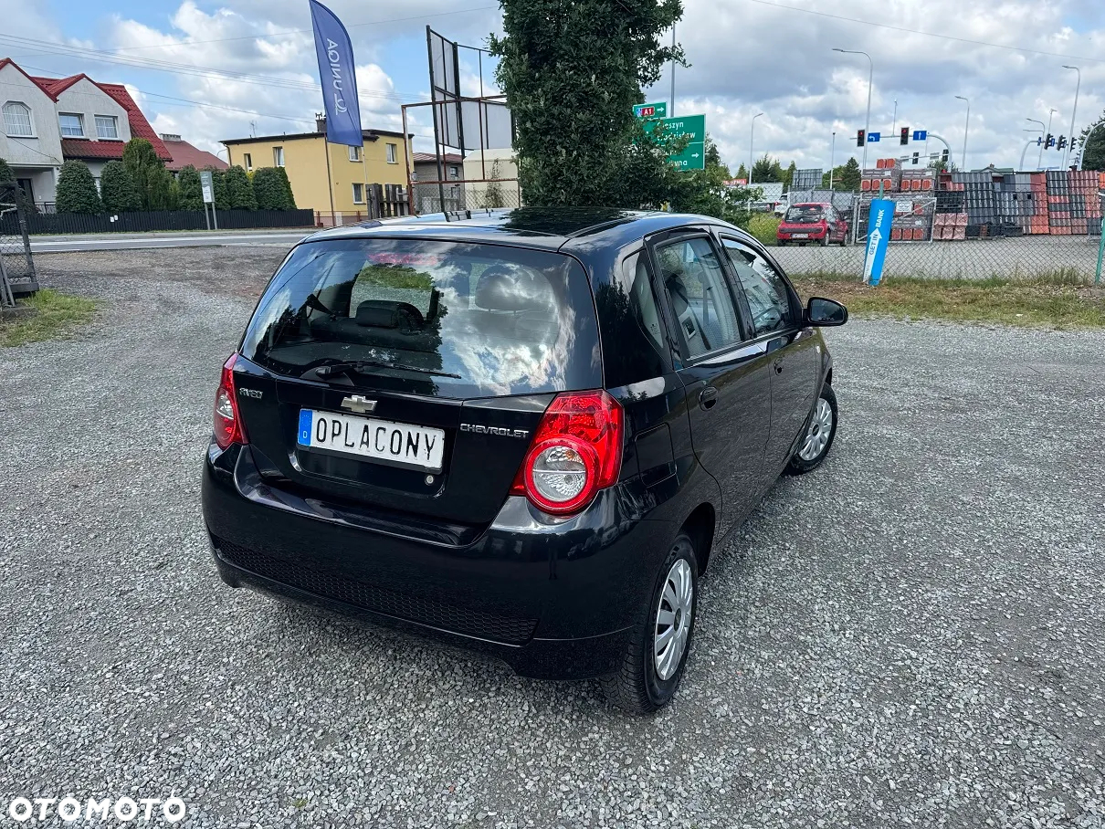 Chevrolet Aveo - 10