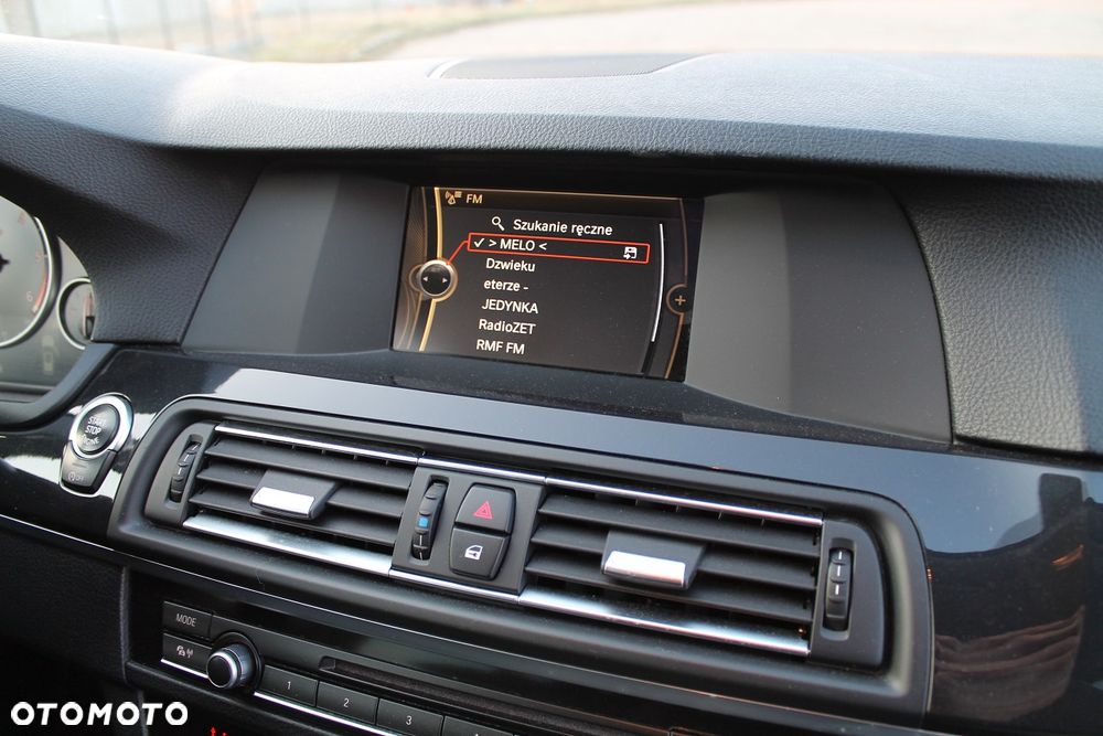 BMW Seria 5 520d - 25