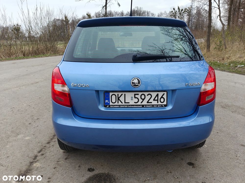 Skoda Fabia 1.2 HTP Active - 10