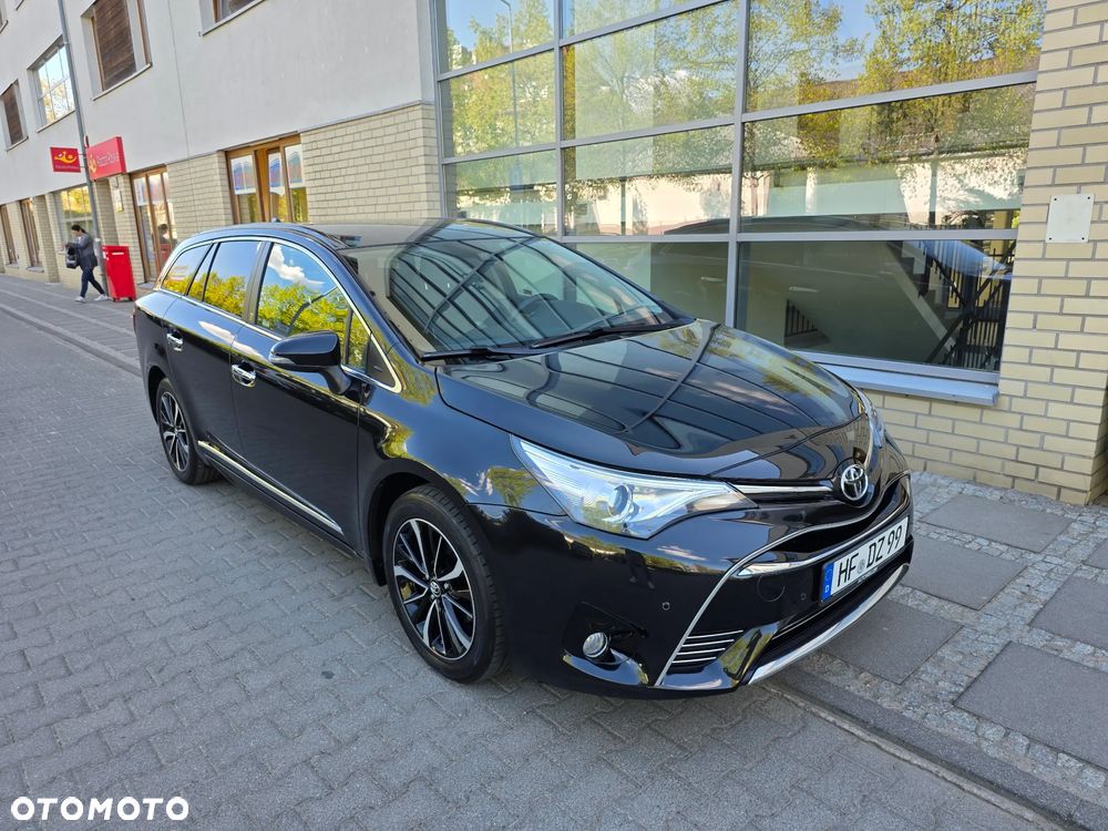 Toyota Avensis - 9