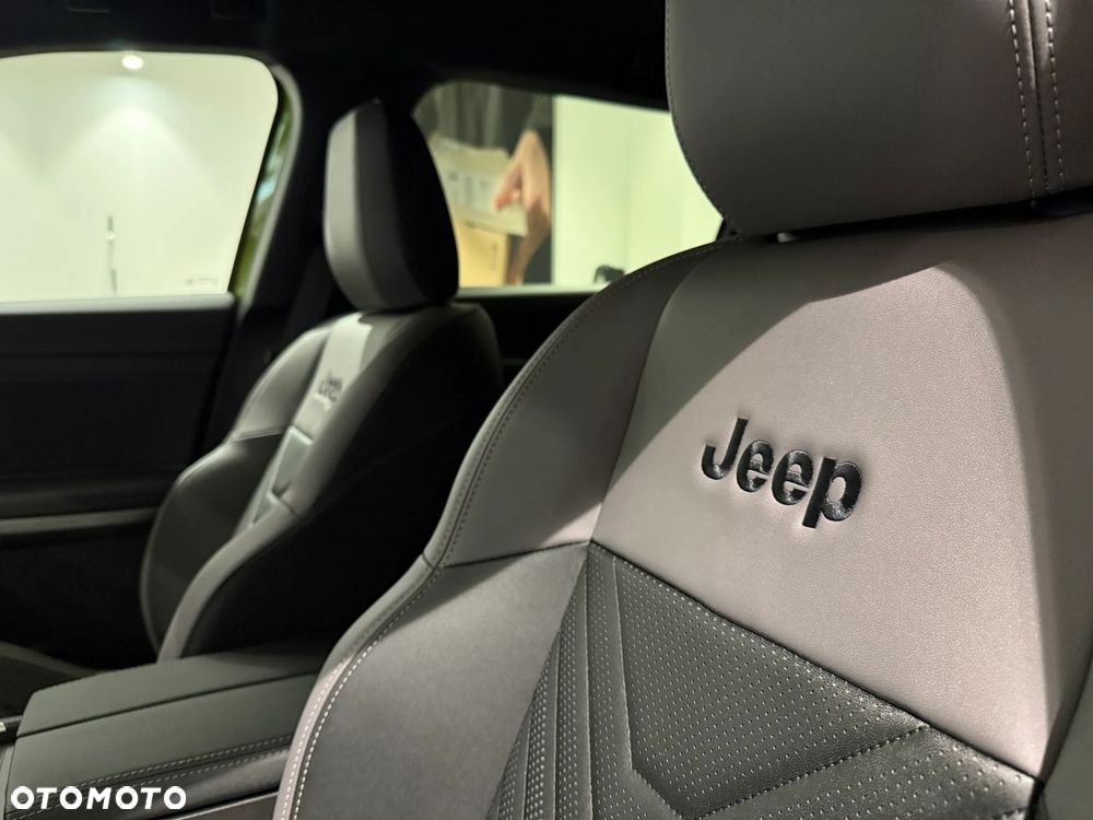 Jeep Compass 1.2 T3 mHEV First Edition FWD DCT - 16
