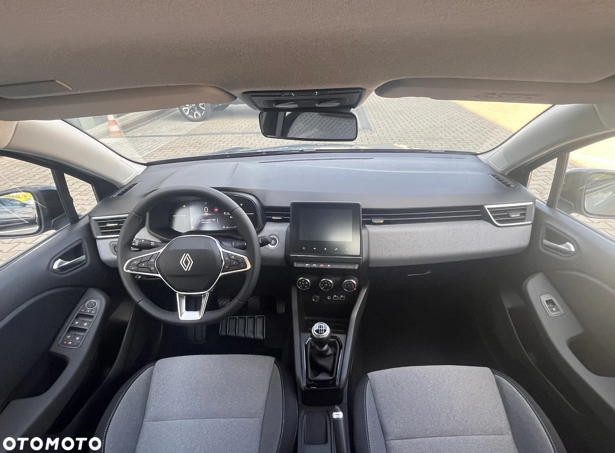 Renault Clio - 6