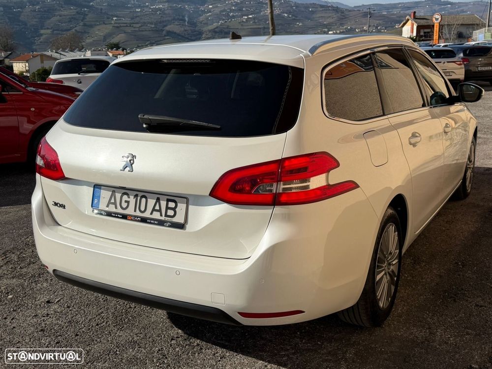 Peugeot 308 SW 1.5 BlueHDi Allure Pack EAT8 - 12