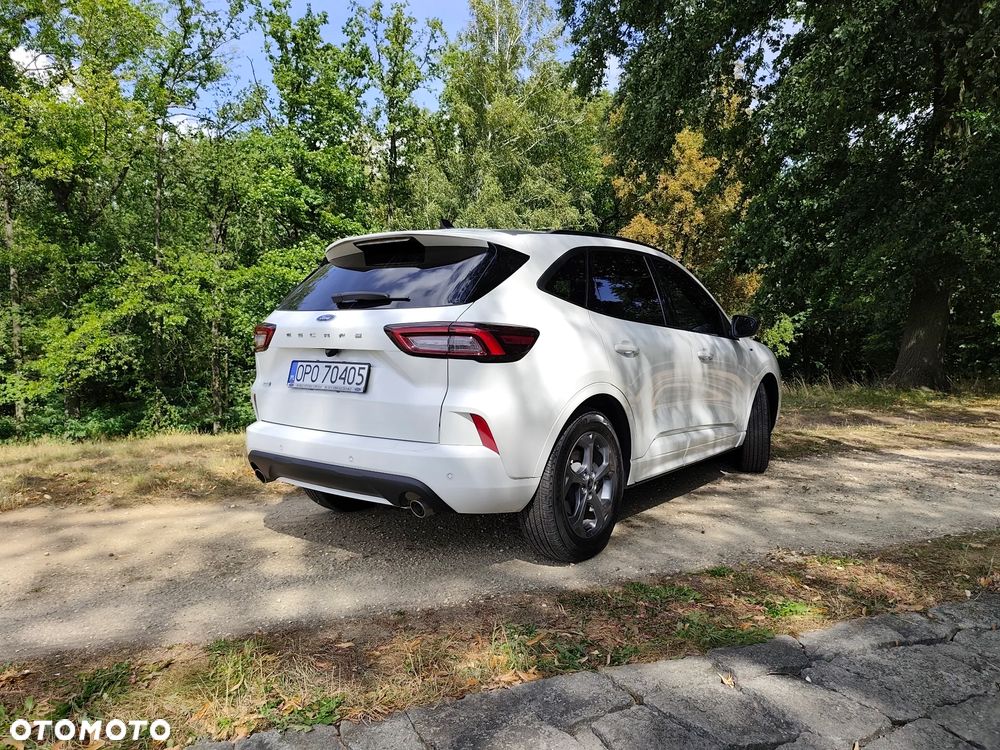 Ford Kuga 1.5 EcoBoost ST-LINE - 14