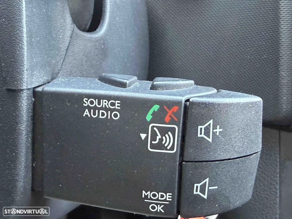 Dacia Sandero 0.9 TCe Stepway - 40