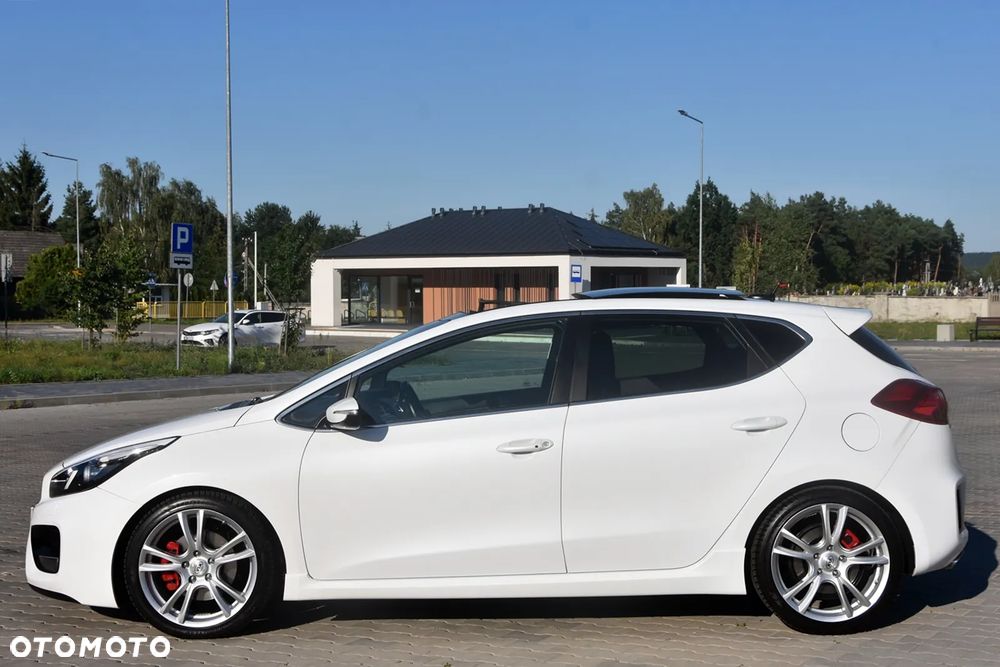 Kia Ceed 1.6 T-GDI GT XL - 3