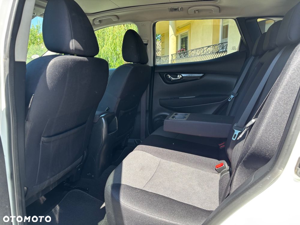 Nissan Qashqai 1.6 DIG-T Acenta - 33