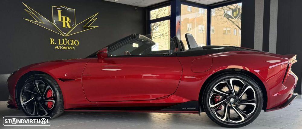 MG Cyberster 77 kWh GT - 51