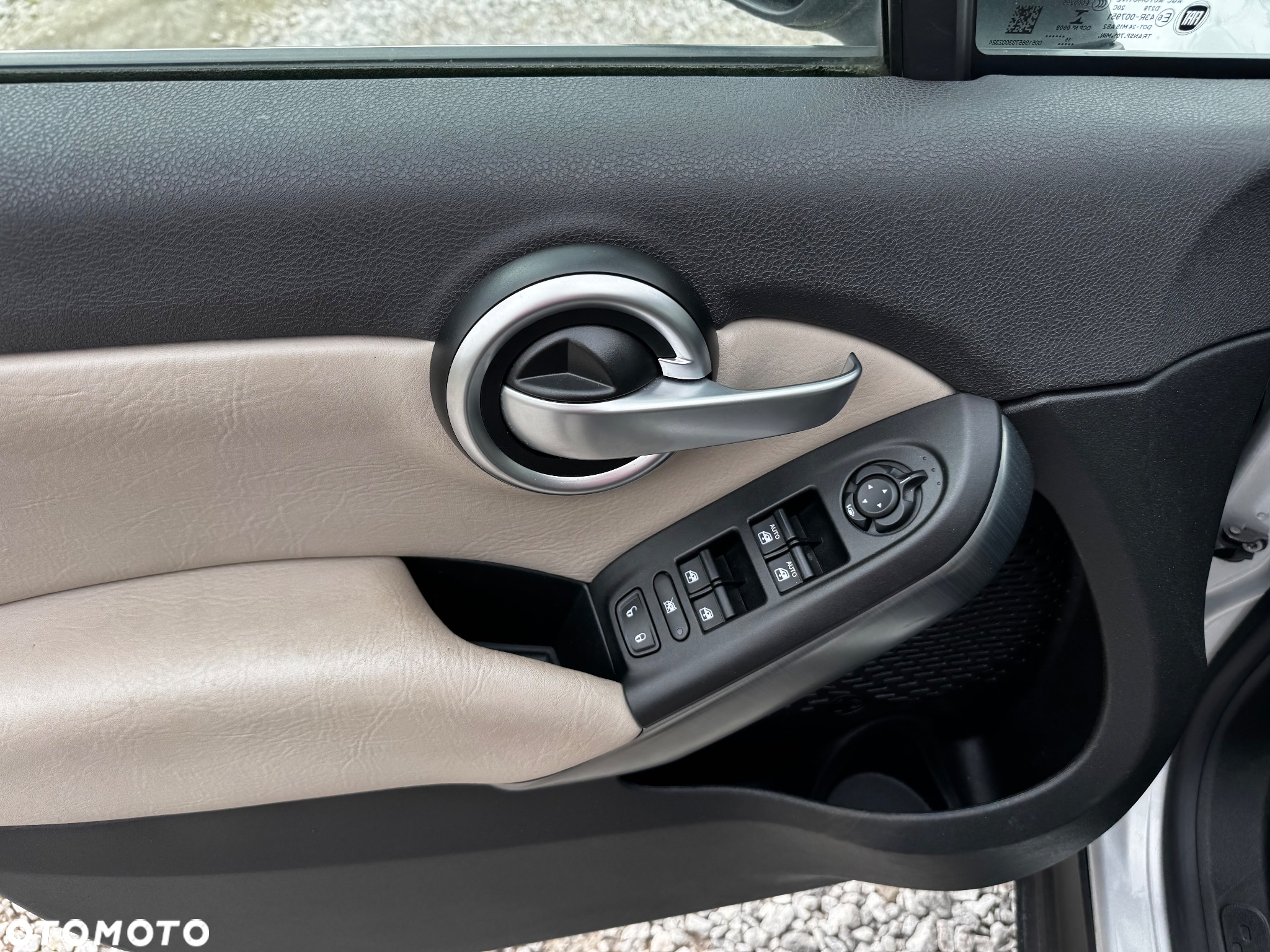 Fiat 500X 1.4 MultiAir Lounge - 30