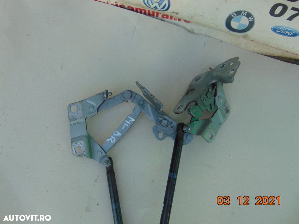 amortizor capota 100lei/set balamale 500lei - 2