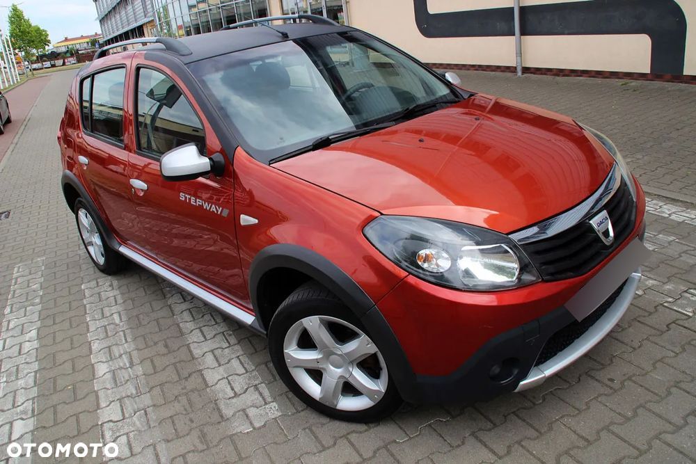 Dacia Sandero Stepway 1.6 - 6