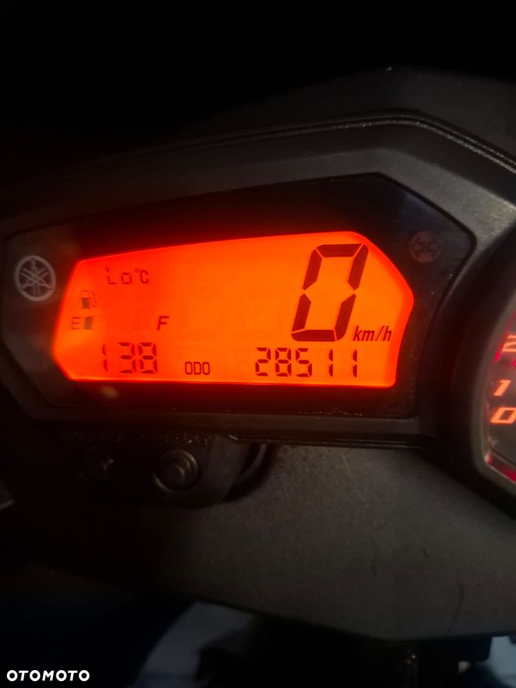 Yamaha XJ - 9