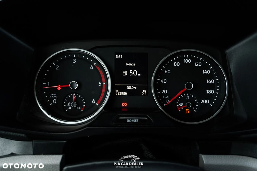Volkswagen Crafter Doka Brygadówka 7-miejsc Skrzynia Salon PL, Jeden Właściciel *FINANSOWANIE* - 23