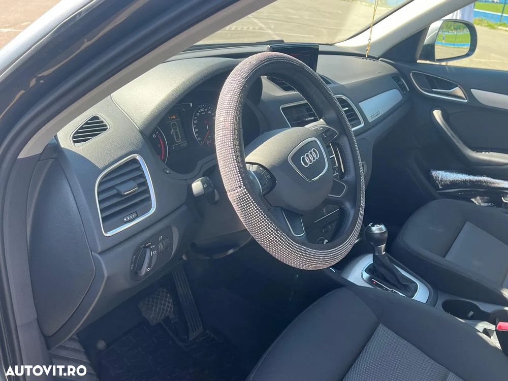 Audi Q3 2.0 TFSI Quattro S tronic - 8
