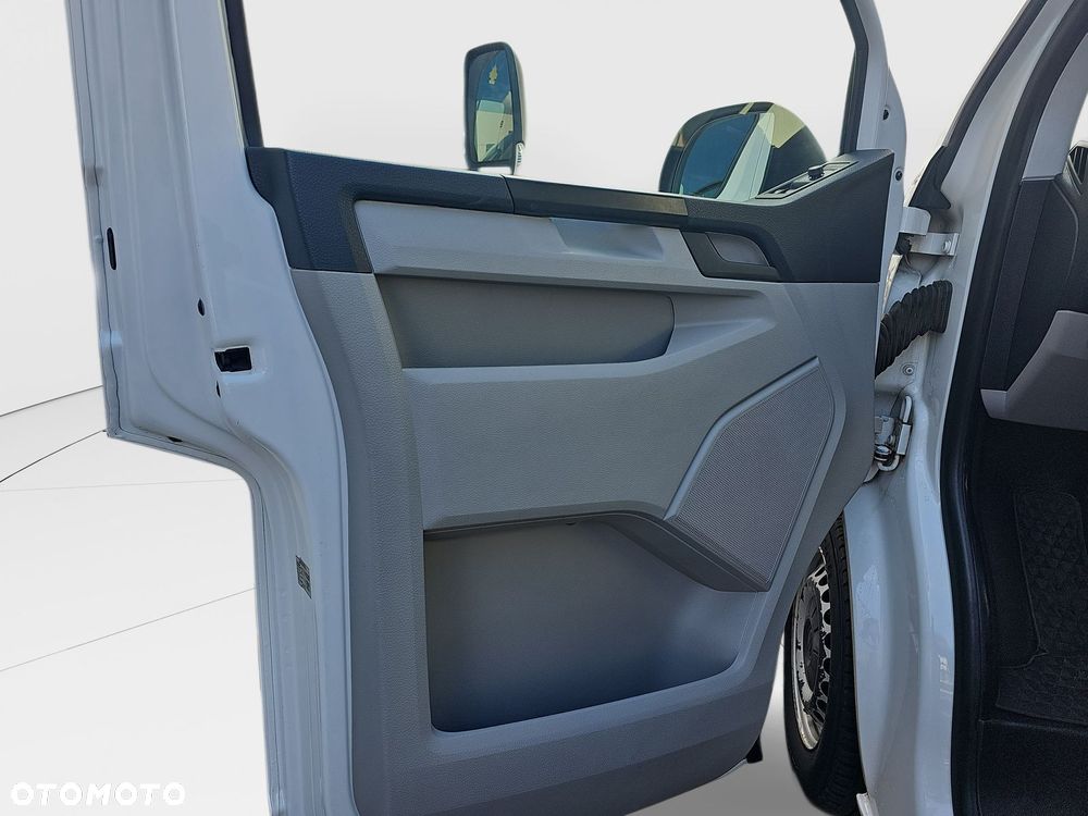 Volkswagen transporter - 16