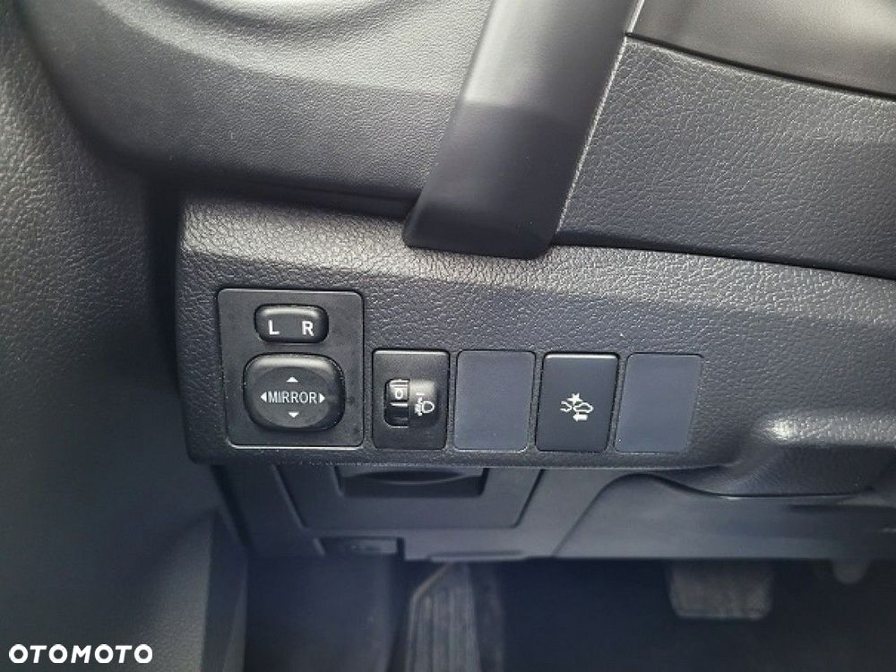 Toyota Auris - 19
