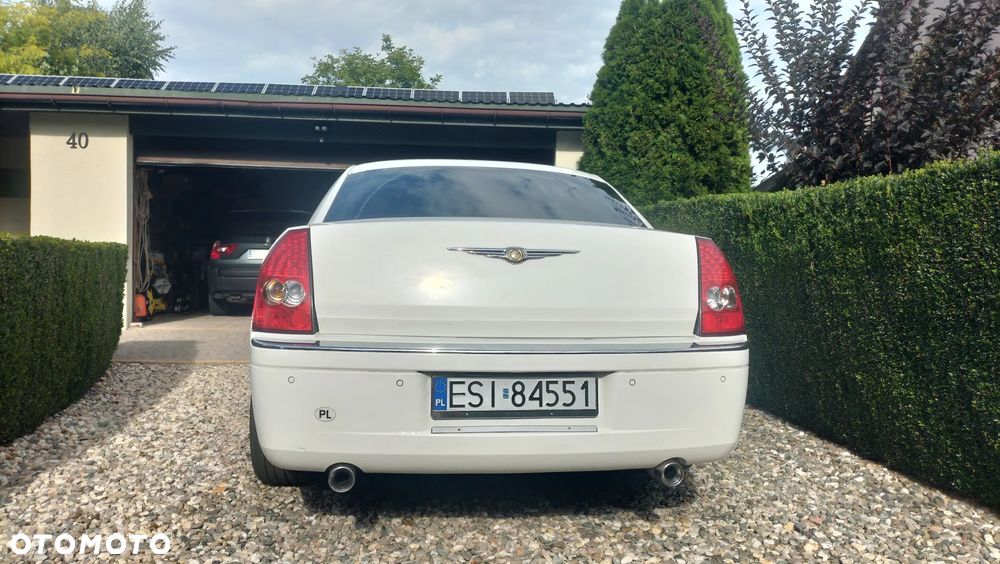Chrysler 300C - 6