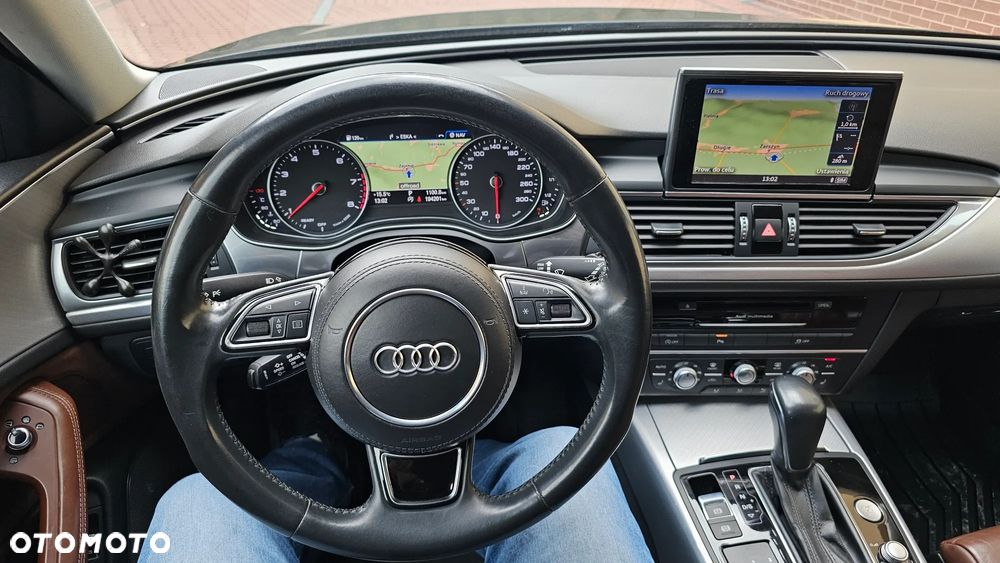 Audi A6 Avant 2.0 TFSI S tronic - 8