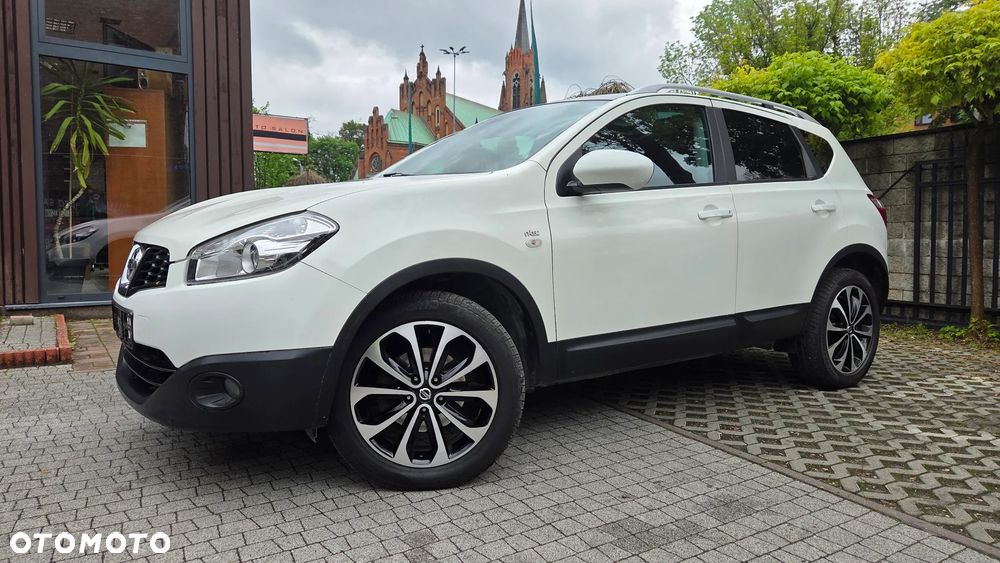 Nissan Qashqai 2.0 dCi 4 x 4 DPF tekna - 9