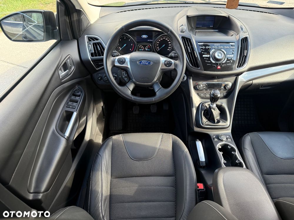 Ford Kuga 2.0 TDCi 2x4 Trend - 22