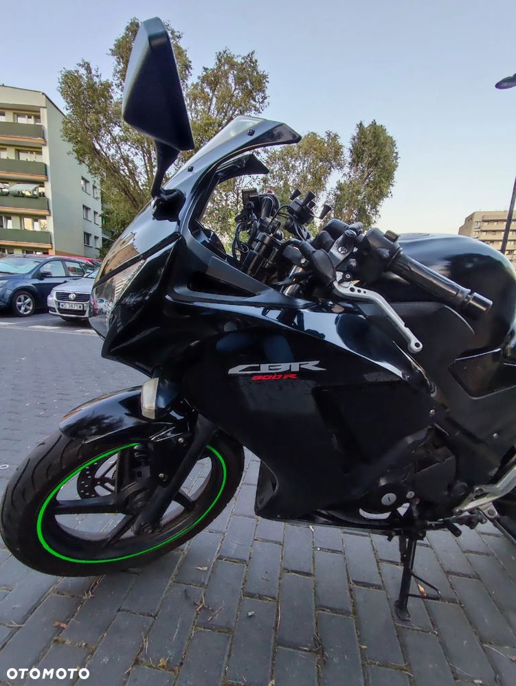 Honda CBR - 12