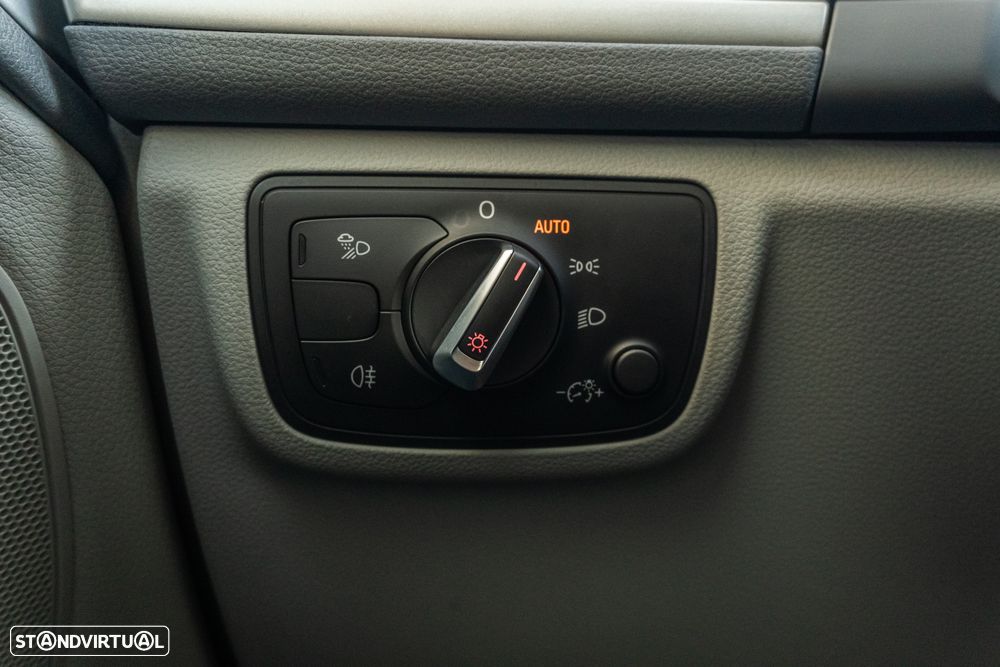 Audi A6 Avant 2.0 TDi Advance S tronic - 16