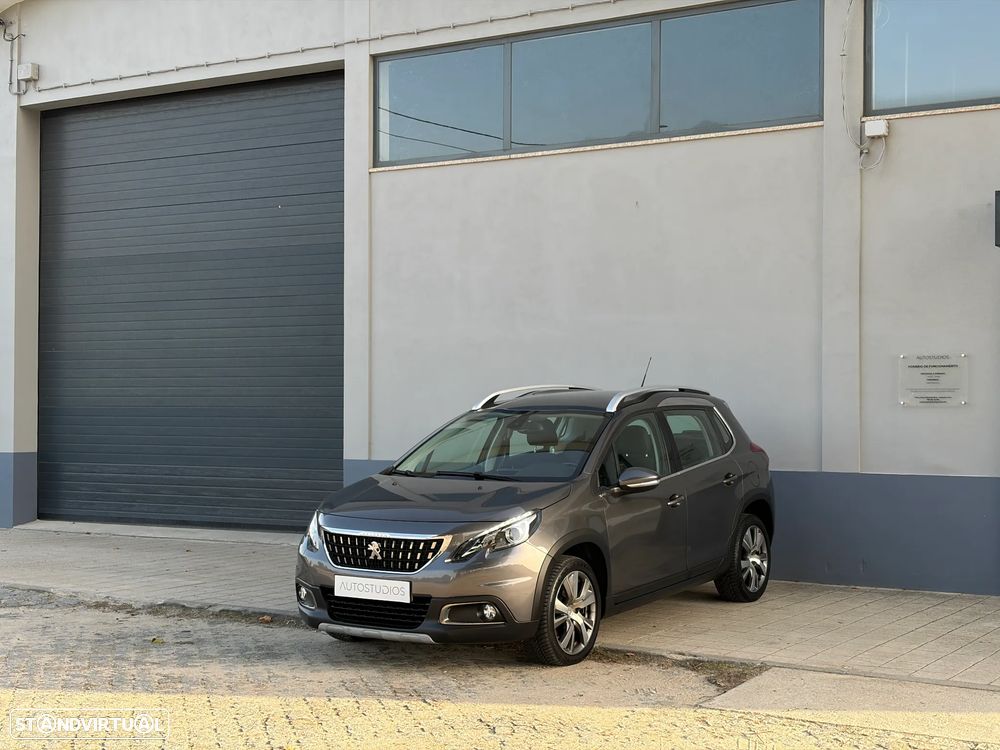 Peugeot 2008 1.2 PureTech Allure EAT6 - 13