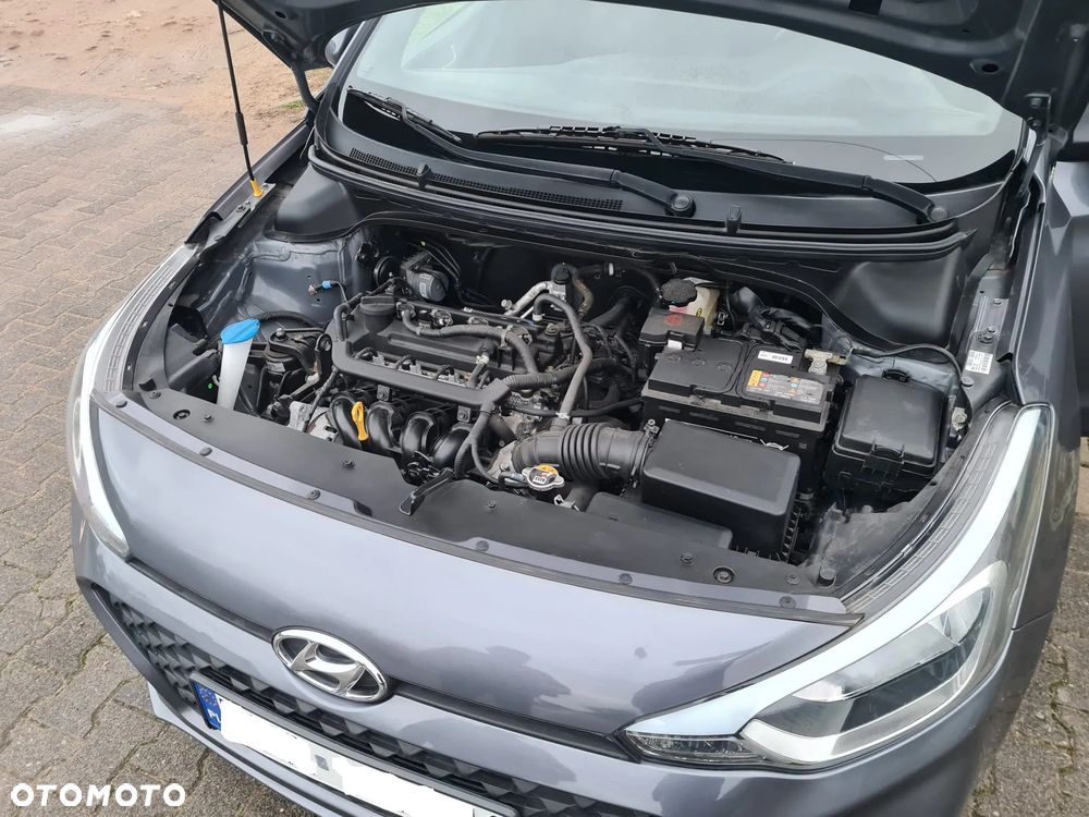 Hyundai i20 1.2 Comfort - 12