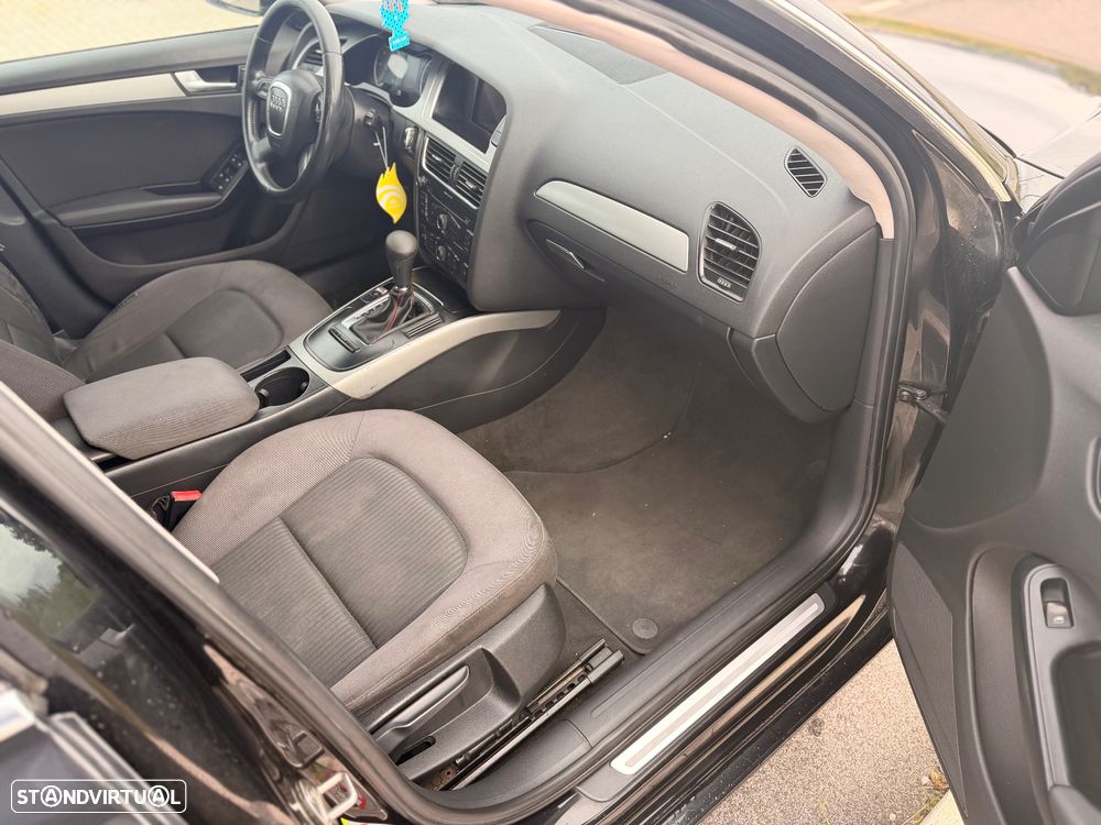 Audi A4 Avant 2.0 TDi Exclusive PRT Multitronic - 7