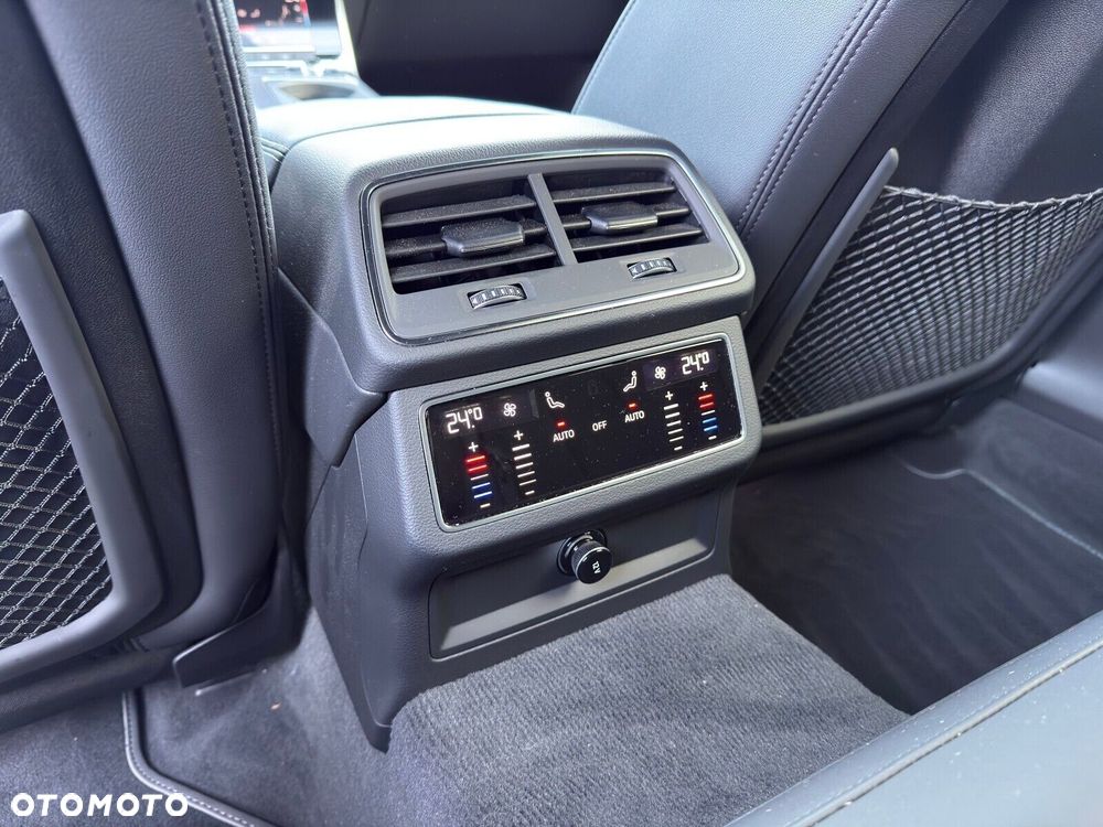 Audi S6 Avant - 14